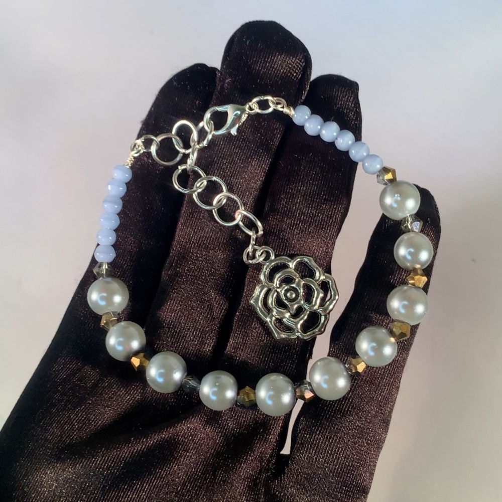 SILVER BLOOM — Handmade Metallic Silver & Bronze Glass Beaded Bracelet w Charm